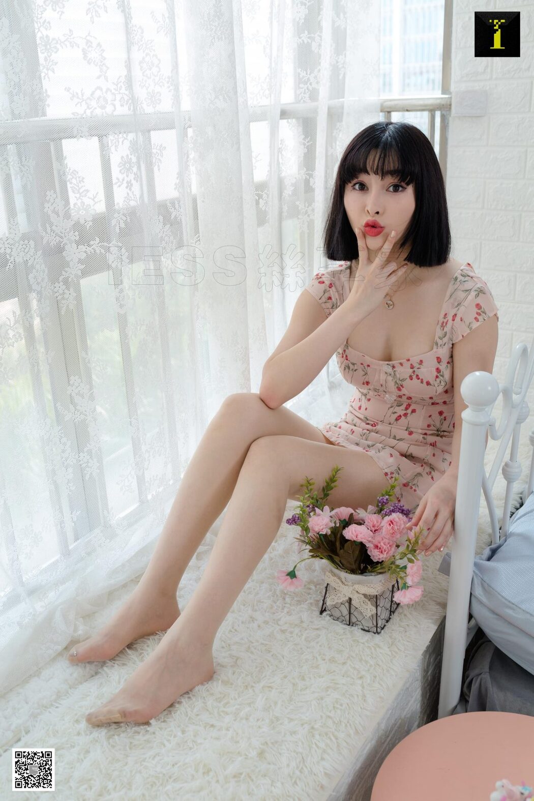 IESS异思趣向 SXJ.582 Miao Jie