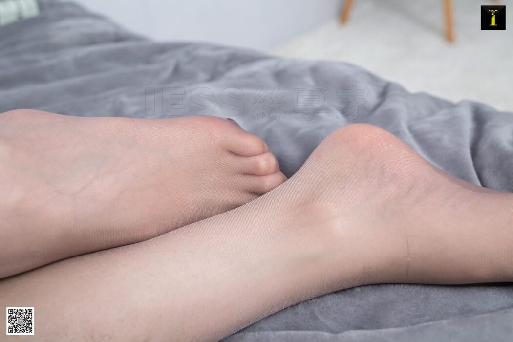 IESS异思趣向 SXJ.583 Zi Qi