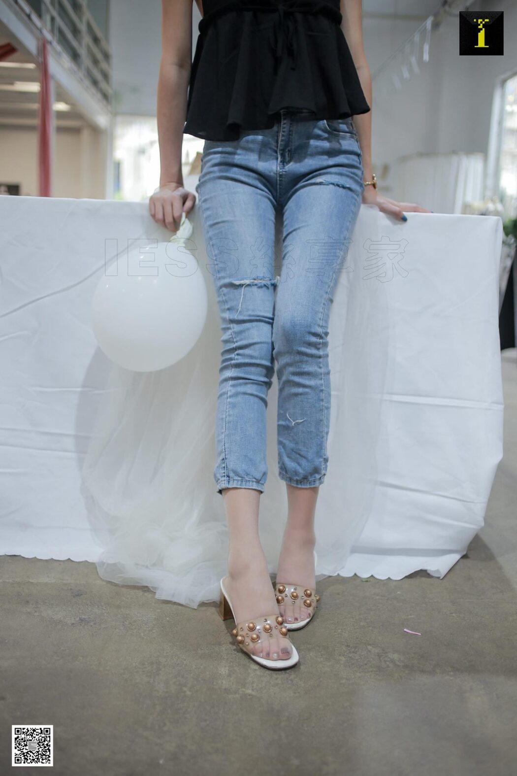 IESS异思趣向 SXJ.576 Yun Zhi