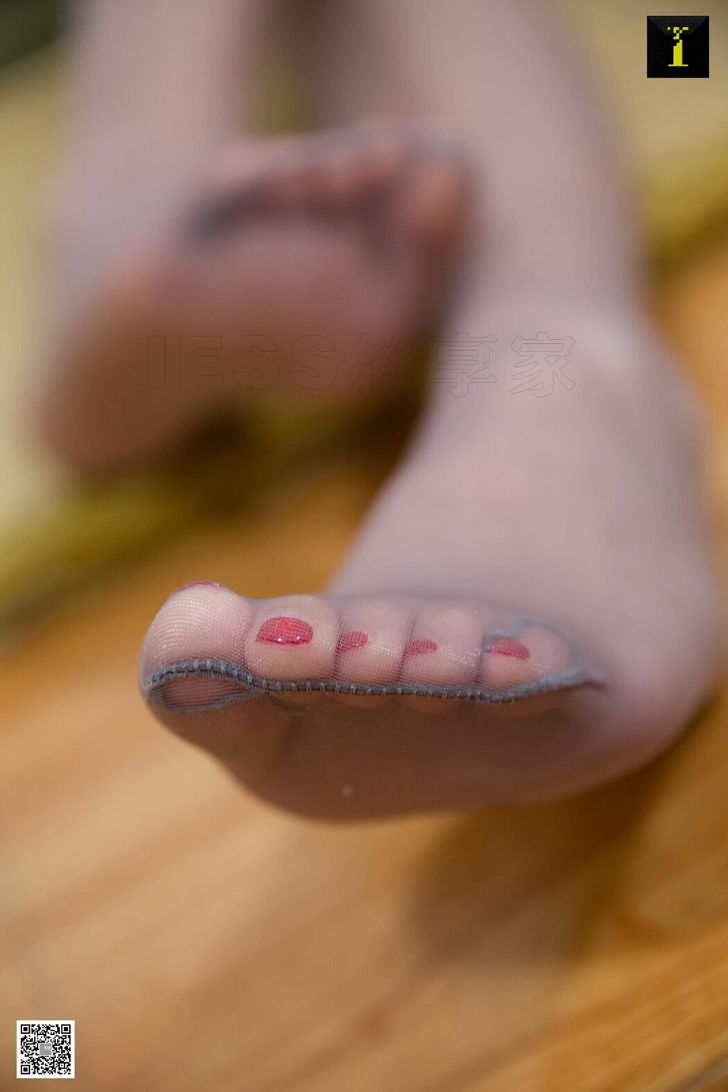 IESS异思趣向 SXJ.584 Qiu Qiu