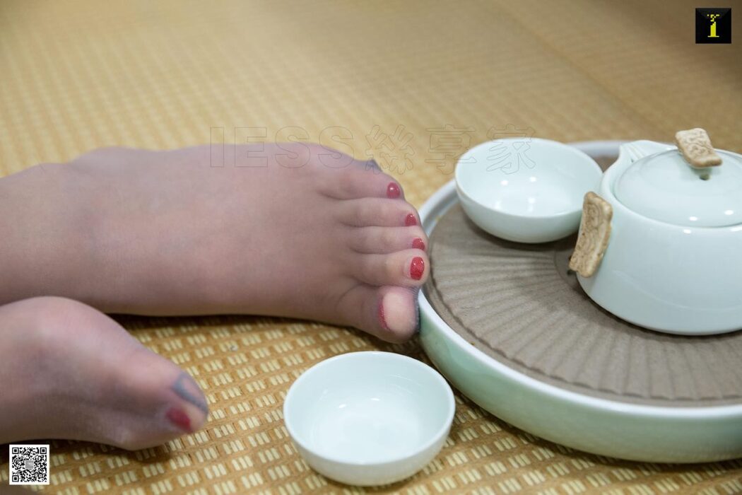 IESS异思趣向 SXJ.584 Qiu Qiu