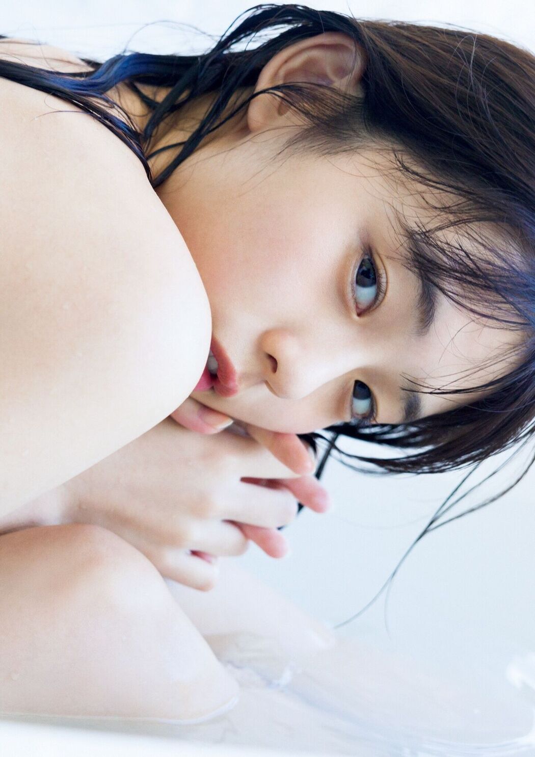 JP Kikuchi Hina 菊地姫奈 – 電子版だけの特典カットつき 写真集 memory Part02 (70P)