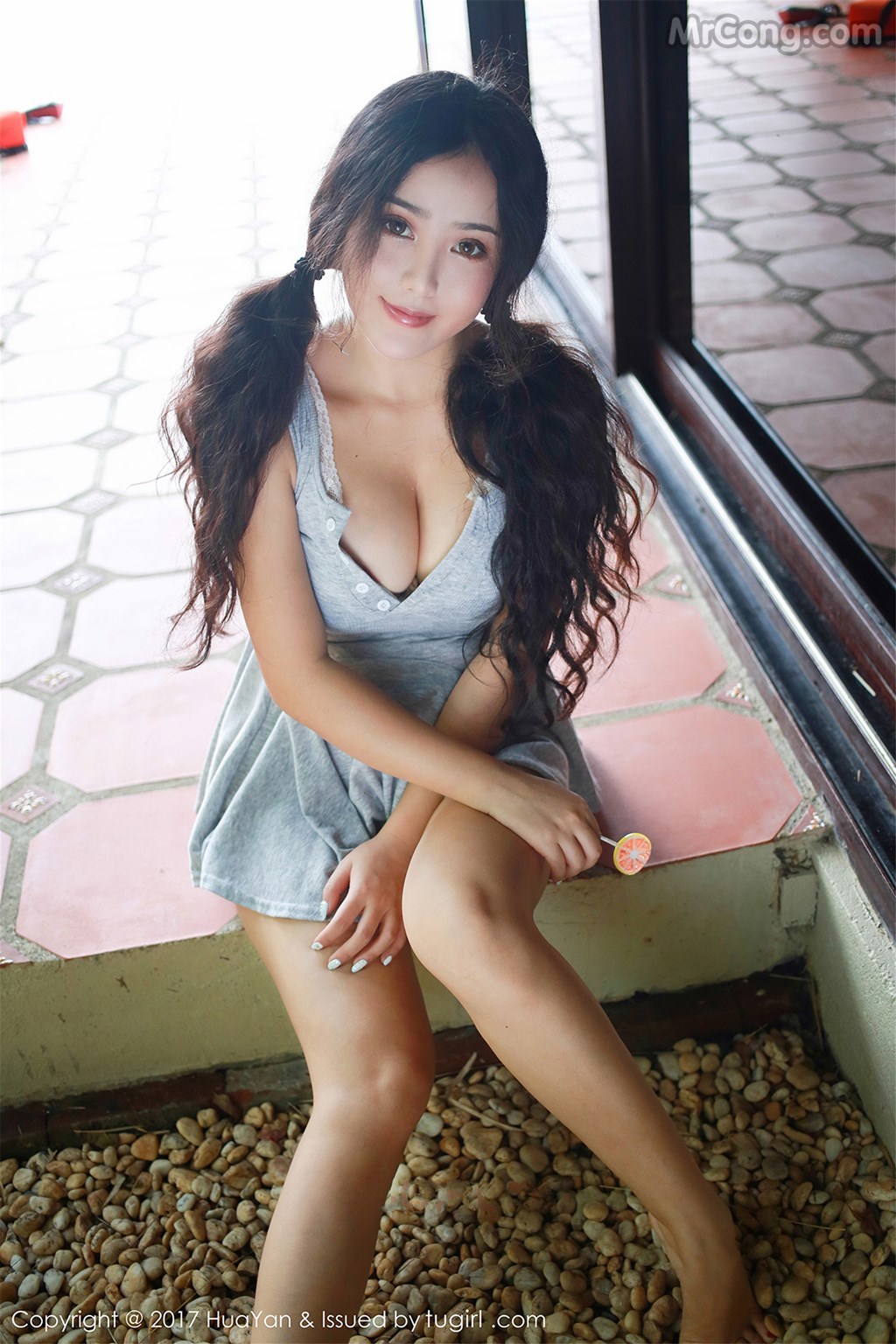 HuaYan Vol.039: Manuela (玛鲁娜) (34 images)