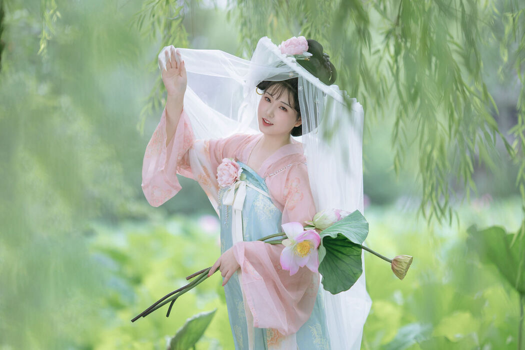 YiTuYu艺图语 Vol.8519 子小浔 (29P)