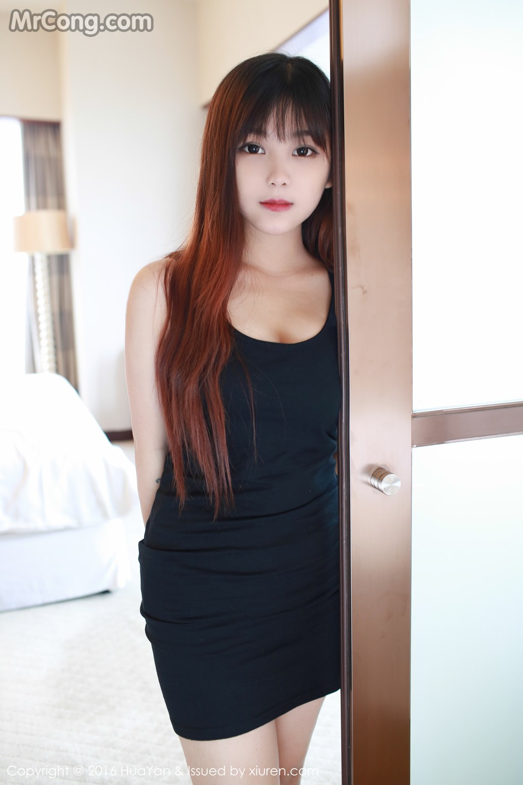 HuaYan Vol.016: Xiao Yue Er (小月儿) (55 images)