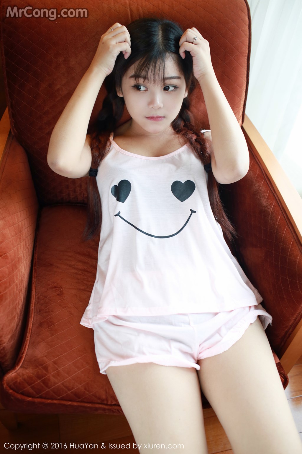 HuaYan Vol.016: Xiao Yue Er (小月儿) (55 images)