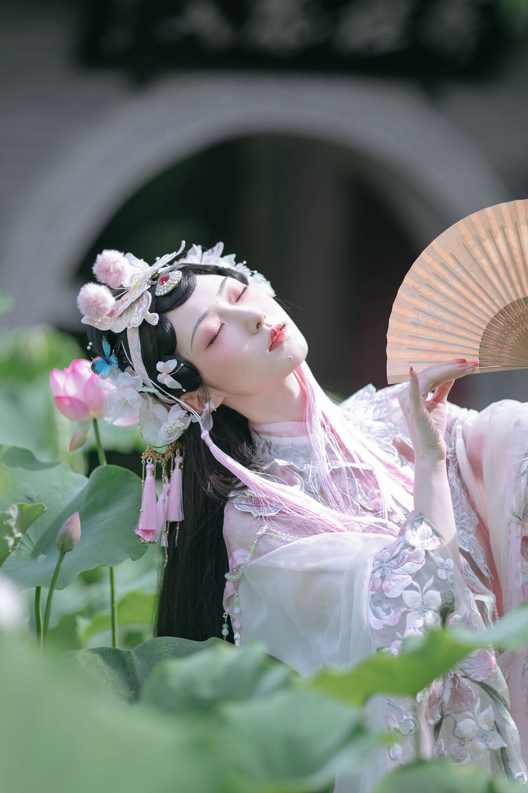 YiTuYu艺图语 Vol.8510 就是景年 (23P)