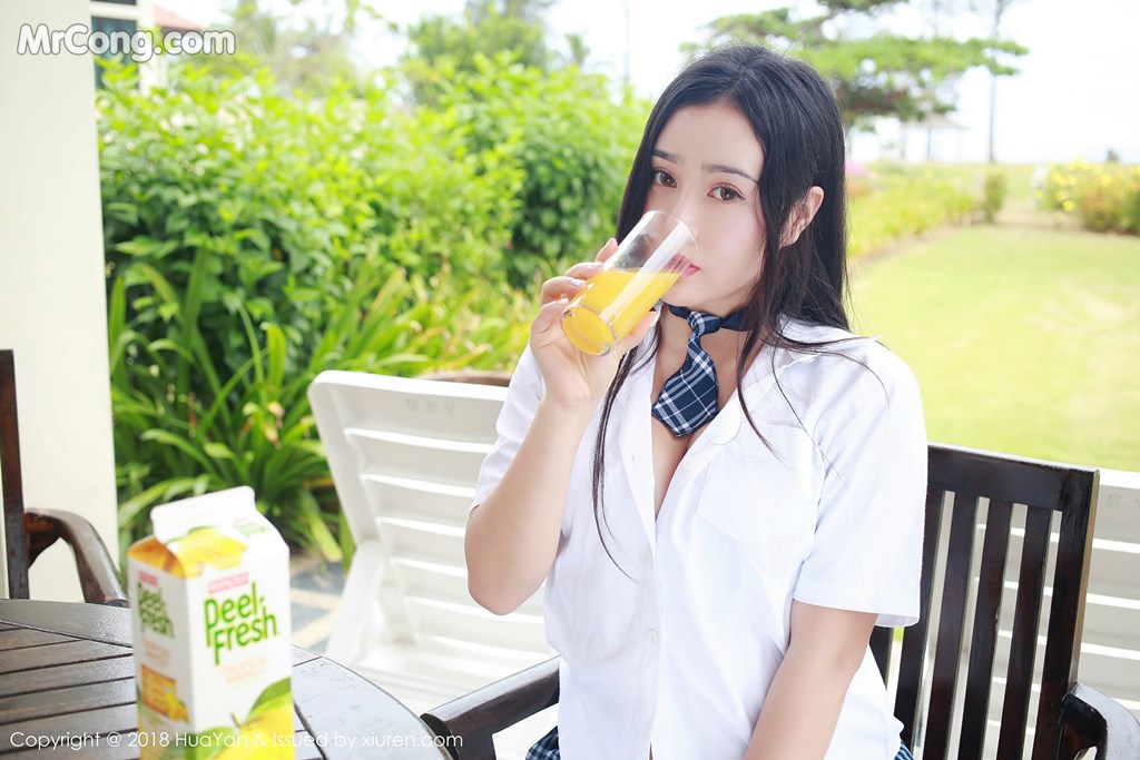 HuaYan Vol.060: Manuela (玛鲁娜) (35 images)