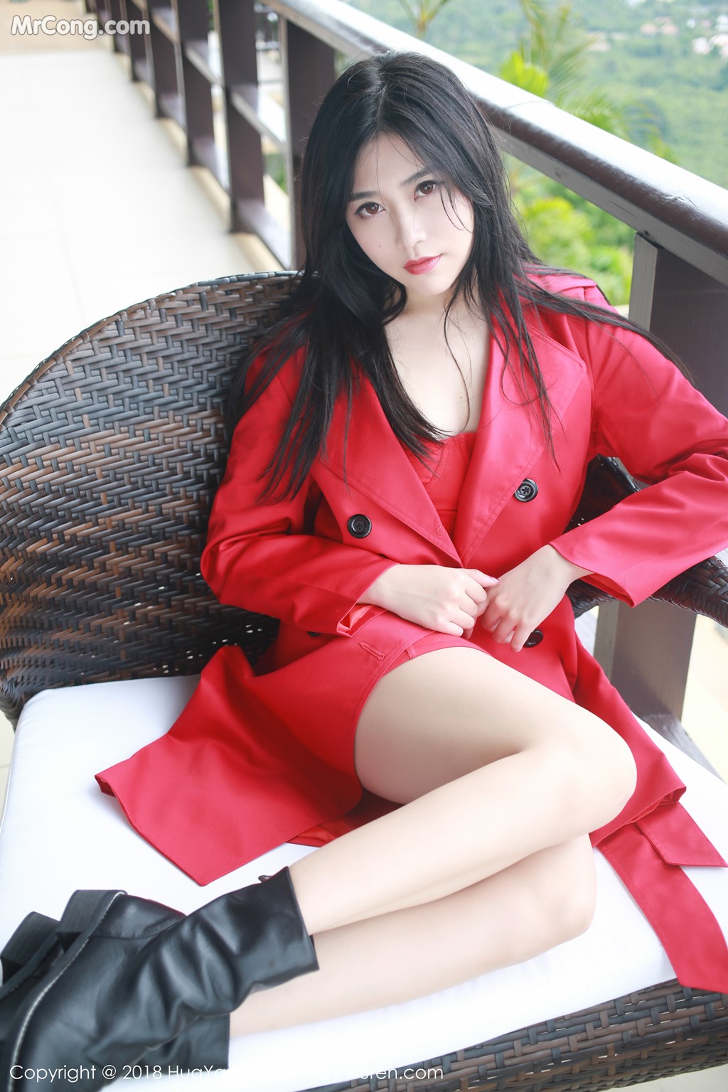 HuaYan Vol.056: Sabrina (许诺) (35 images)