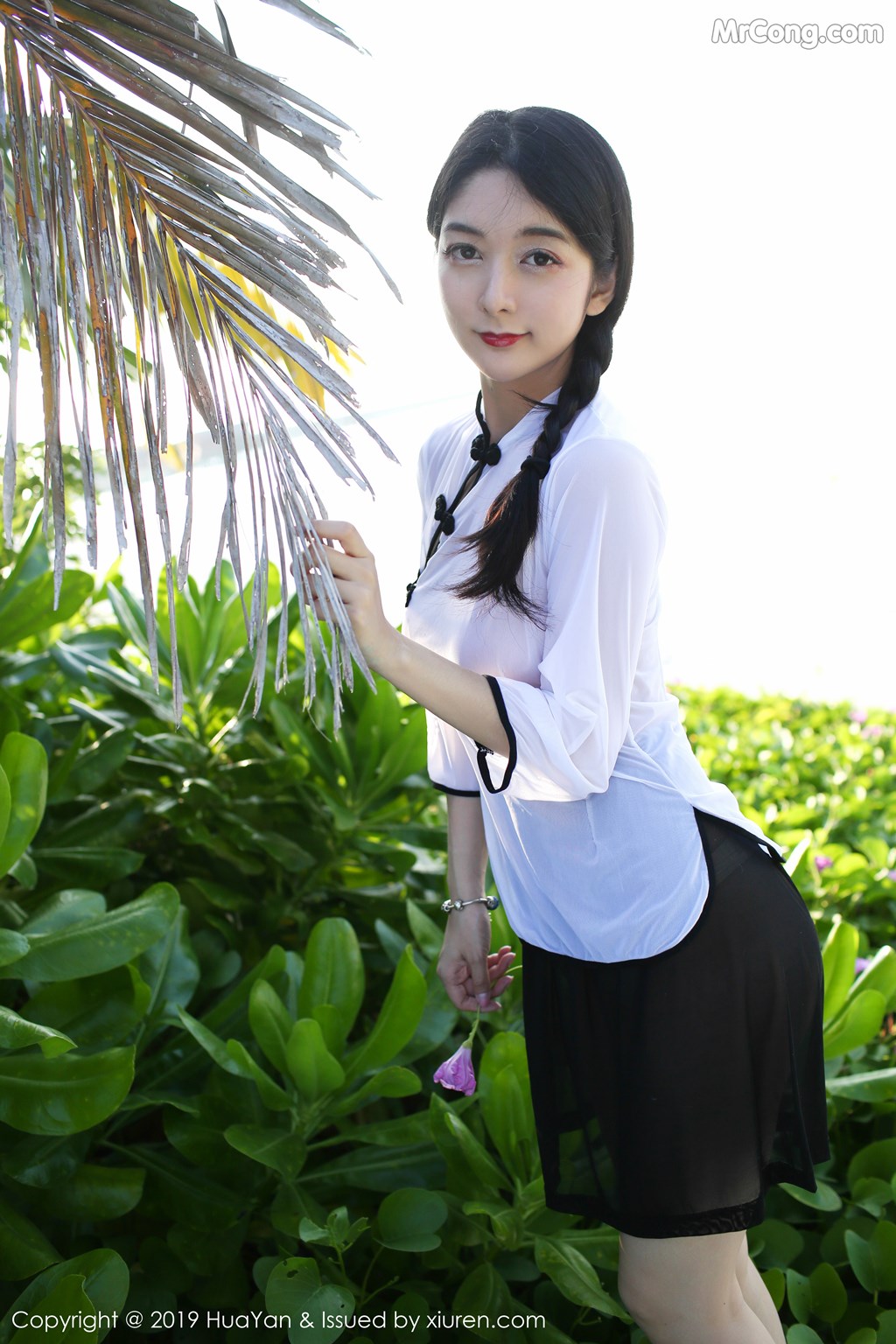 HuaYan Vol.065: Xiao Reba (Angela喜欢猫) (42 images)