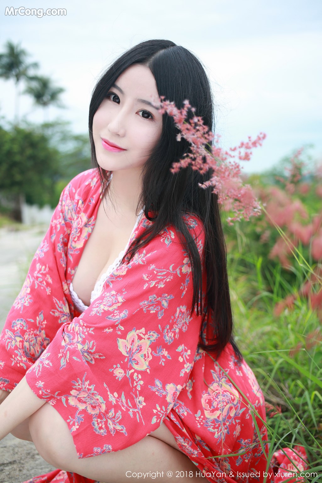 HuaYan Vol.055: Sindy (谢芷馨) (41 images)