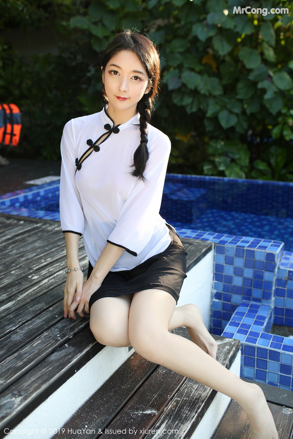 HuaYan Vol.065: Xiao Reba (Angela喜欢猫) (42 images) Cover Photo