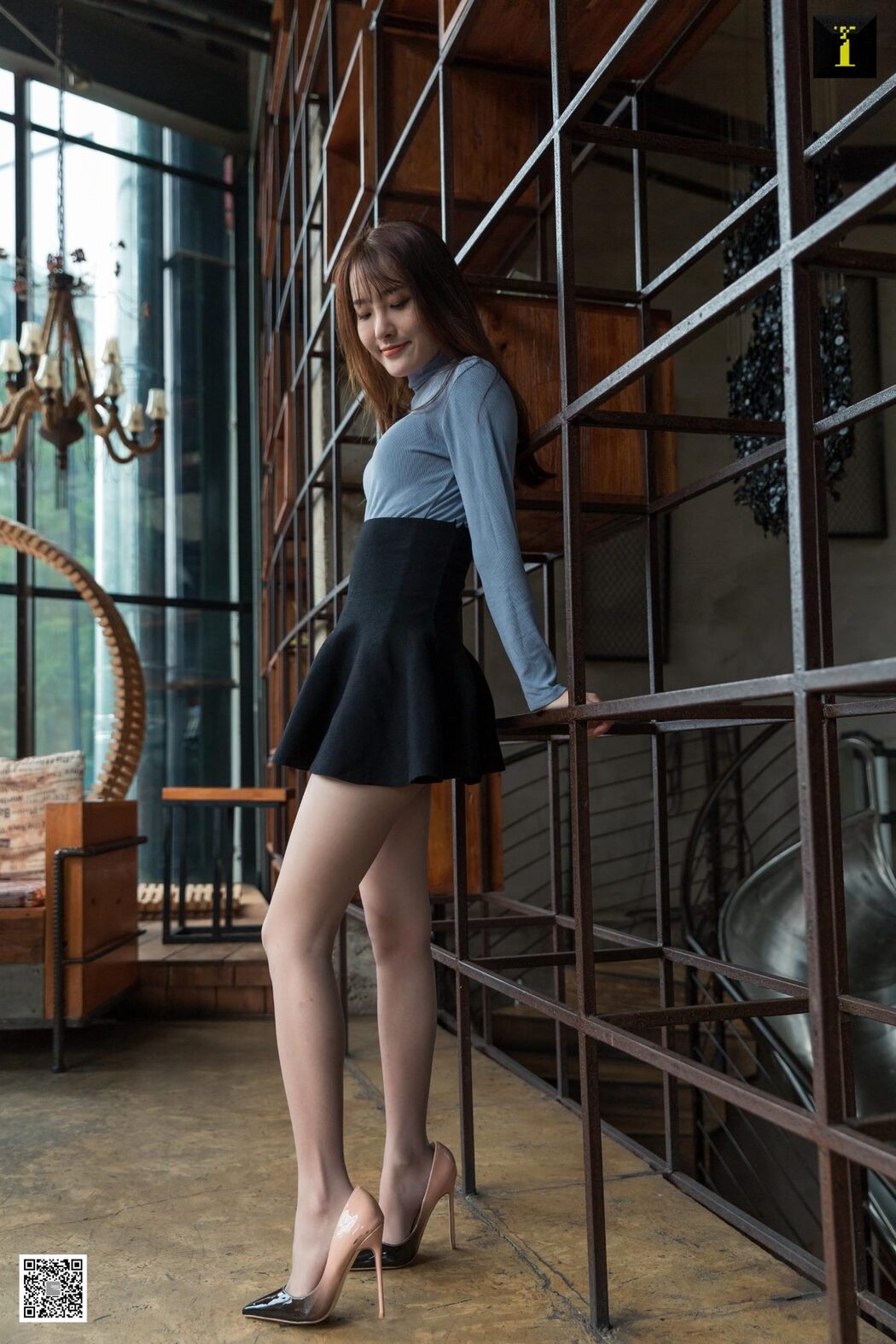 IESS异思趣向 No.720 Wan Ping