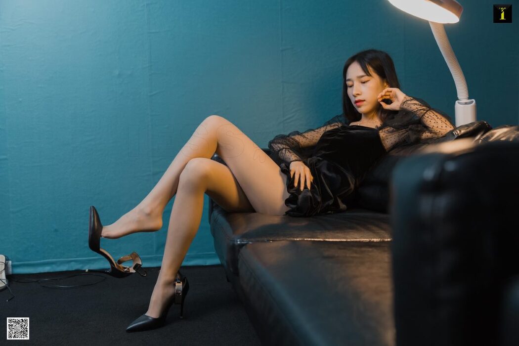 IESS异思趣向 No.719 Mei Ko