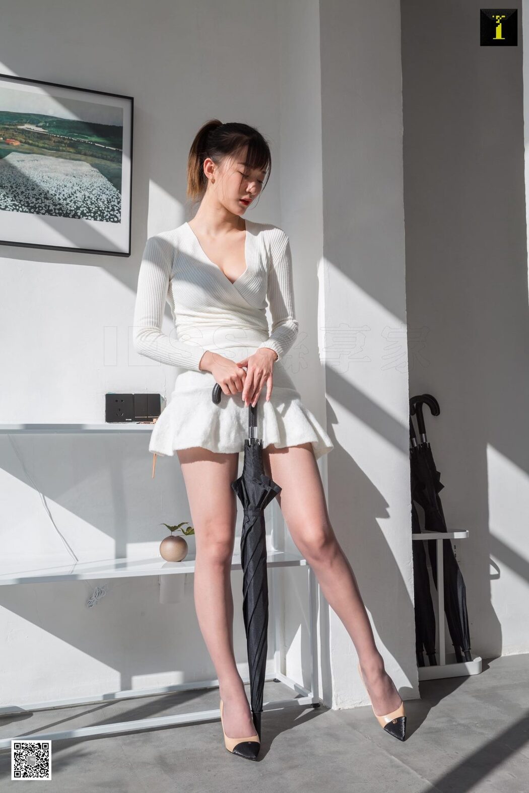 IESS异思趣向 No.704 Qiu Qiu