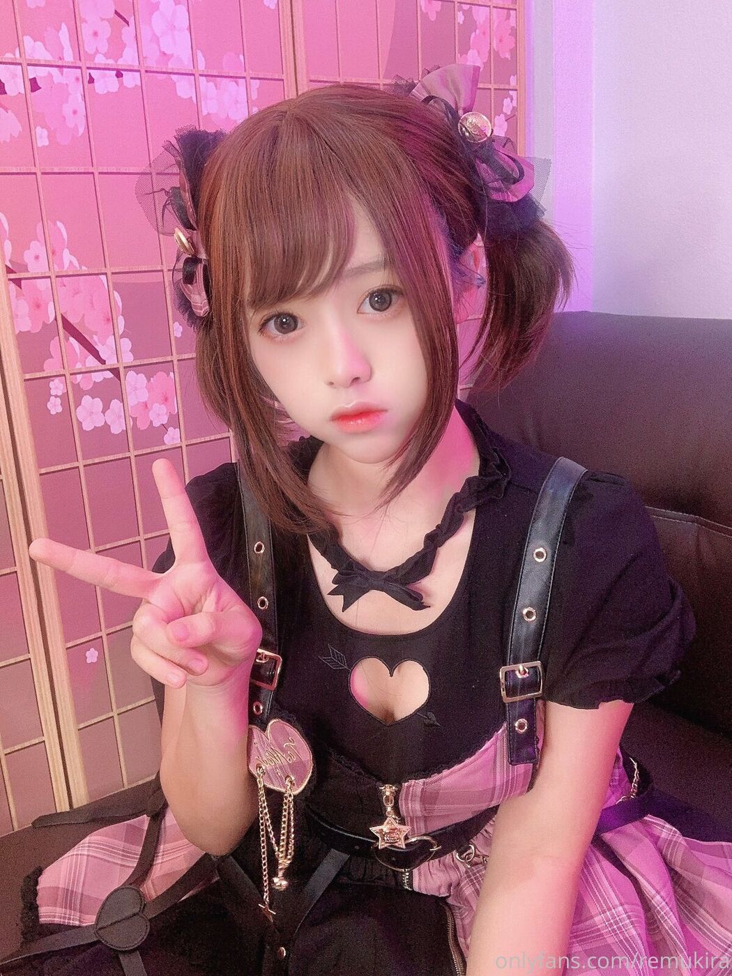 Coser@Remukira – OnlyFans福利姬四月视图合集 (84P – 1V)