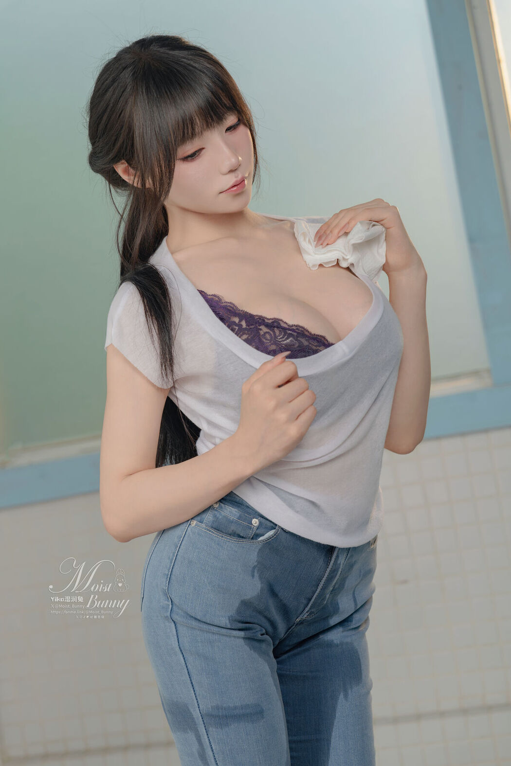 Coser@黏黏团子兔 &#8211; 09月作品『钱汤の女将』每夜 Part01 (55P &#8211; 2V)
