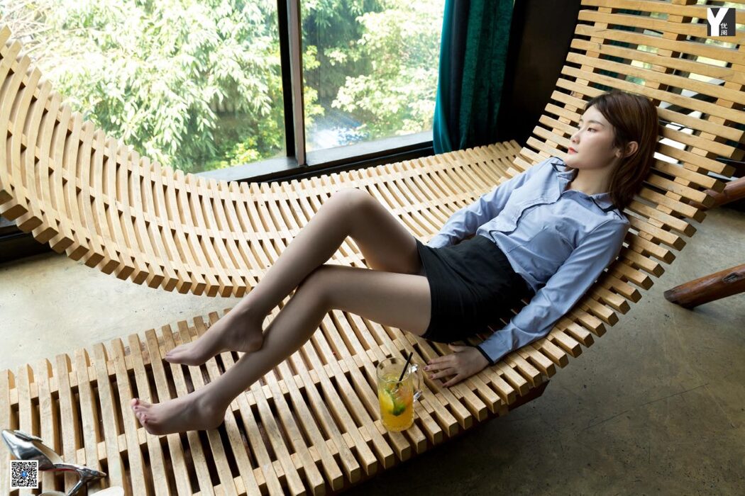 IESS异思趣向 No.746 Zi Wei