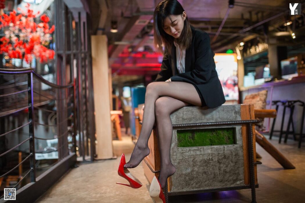 IESS异思趣向 No.750 Qiu Qiu