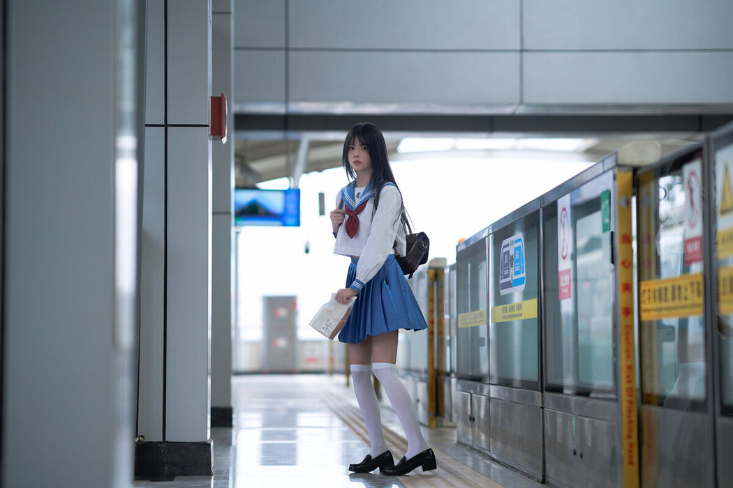 Coser@桜桃喵 – 地铁JK (34P)