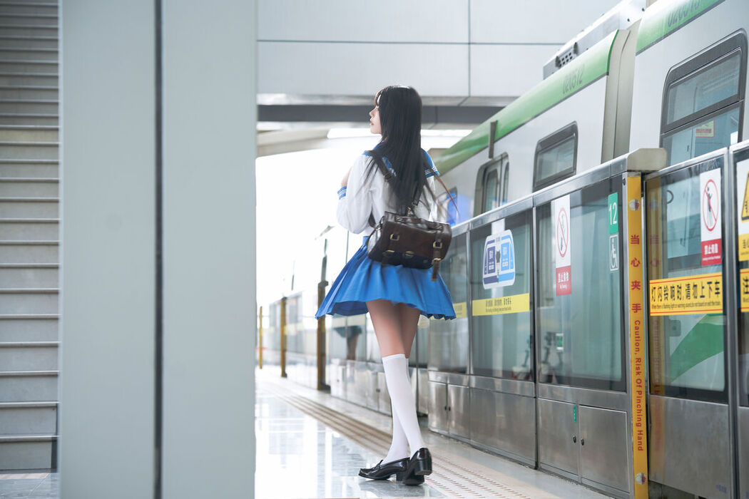 Coser@桜桃喵 – 地铁JK (34P)