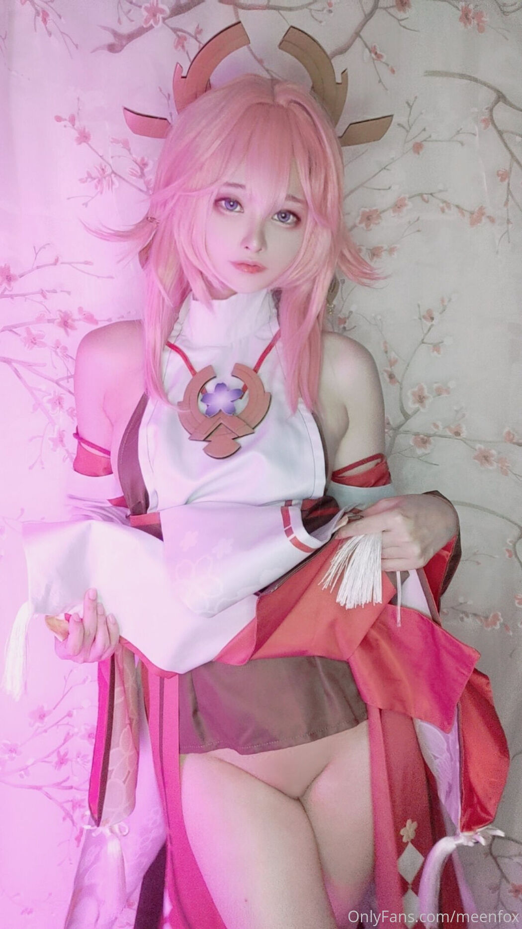 Coser@MeenFox &#8211; Genshin Impact And 八重巫女And五郎 (29P &#8211; 1V)
