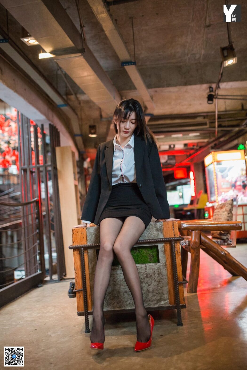 IESS异思趣向 No.750 Qiu Qiu