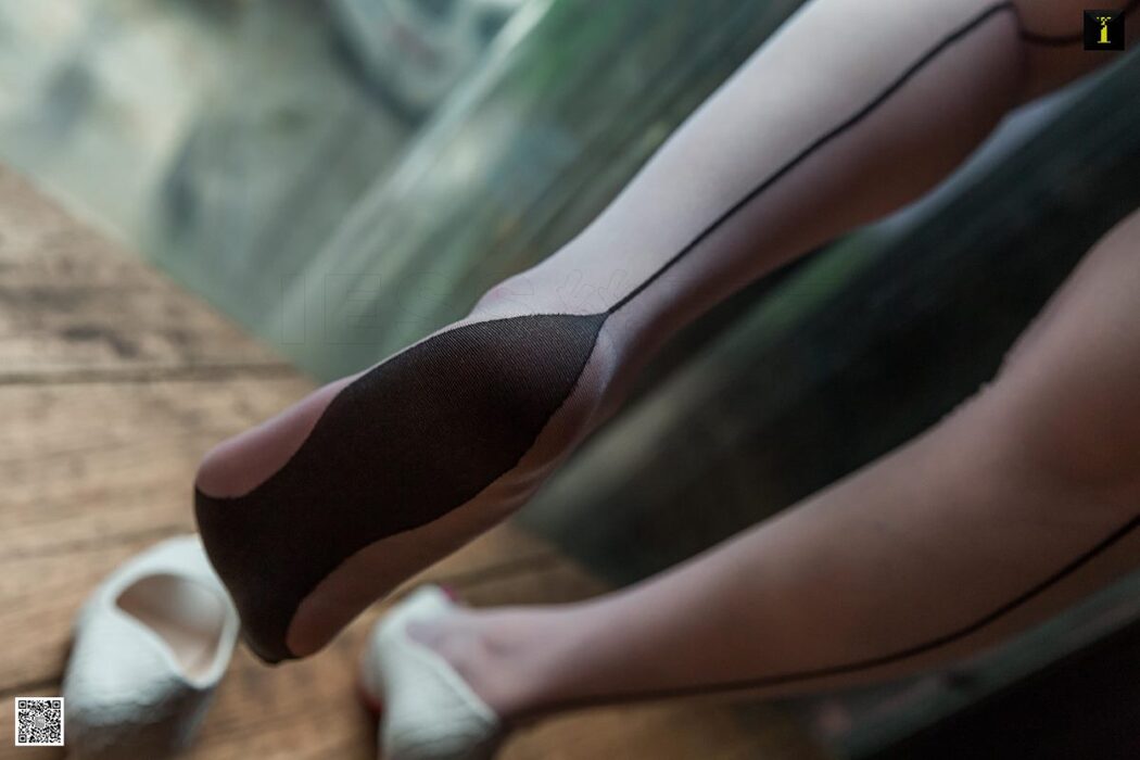 IESS异思趣向 No.721 Yu Xi