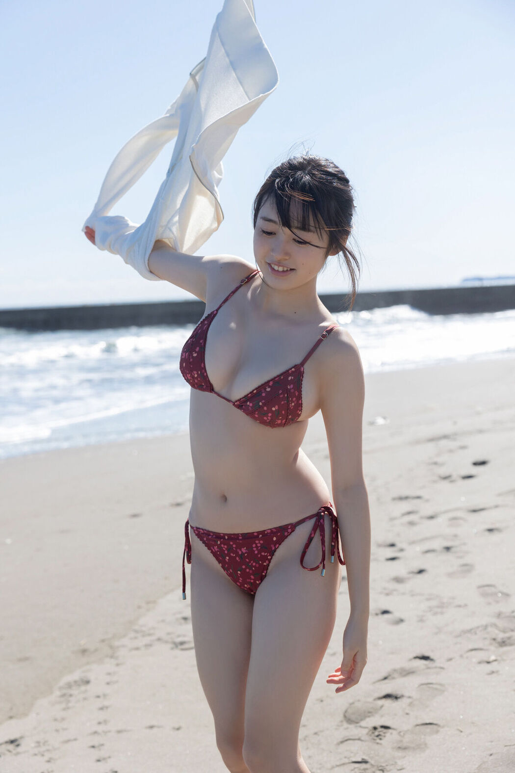 JP Miu Shirahama 白濱美兎 – FRIDAYデジタル写真集 ぎゅってして Vol.2 ちょっとオトナな100ページ豪華版 (87P)