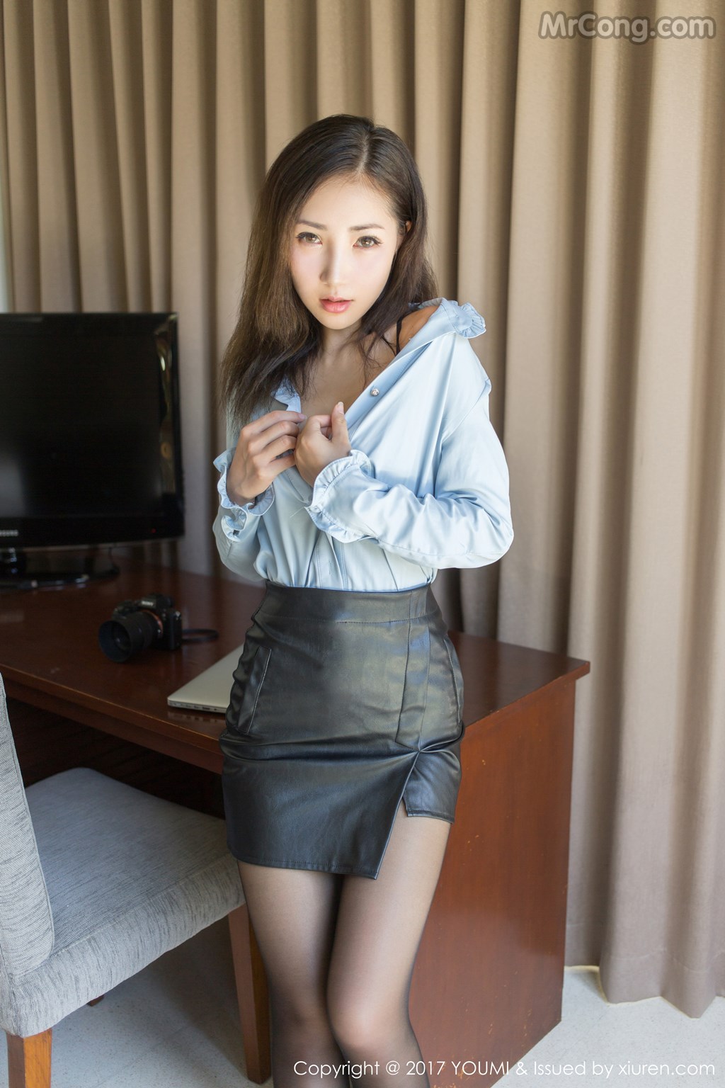 YouMi Vol.044: Yumi (尤美) (51 images)