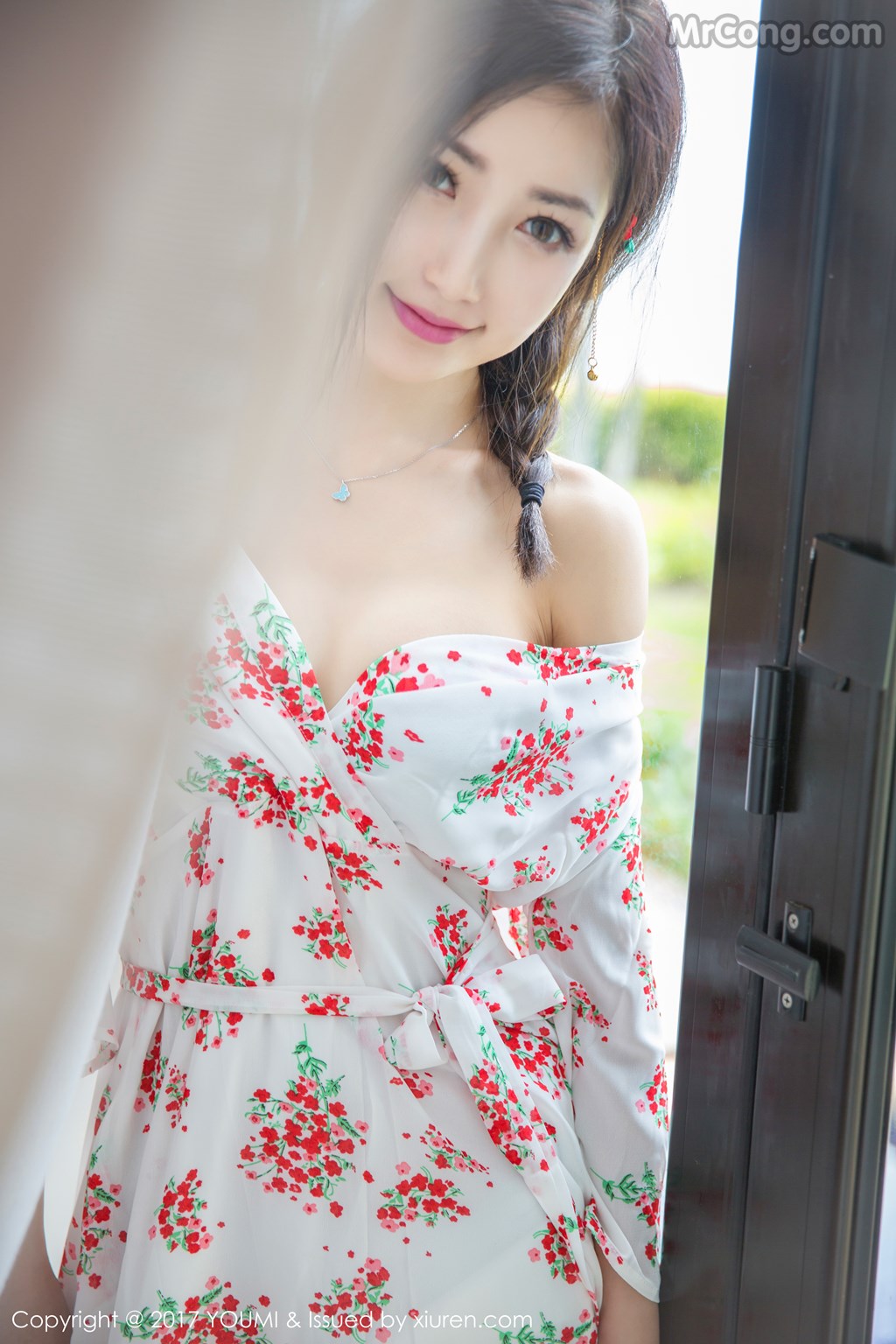 YouMi Vol.030: Yumi (尤美) (51 images)