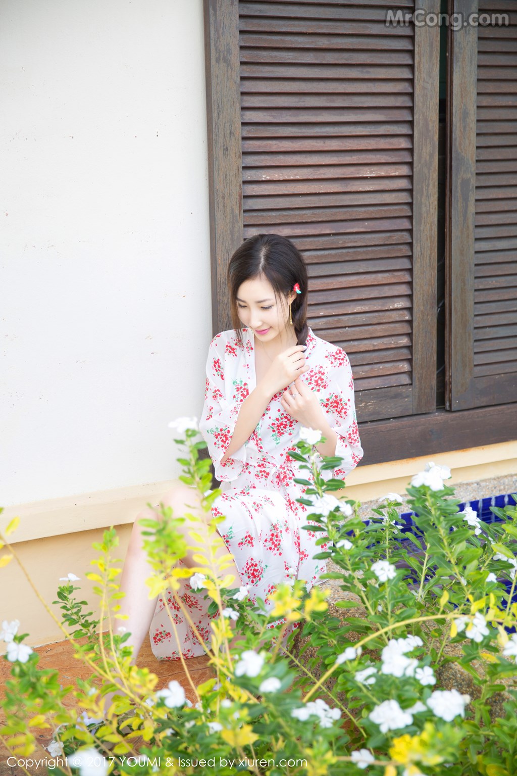 YouMi Vol.030: Yumi (尤美) (51 images)