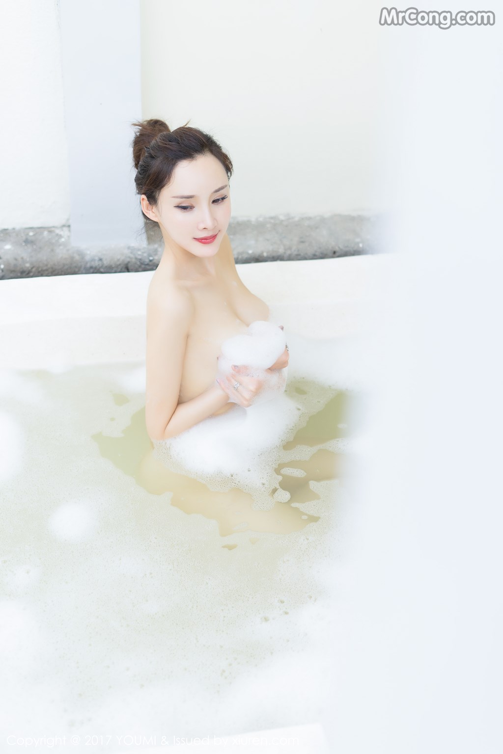 YouMi Vol.049: 土肥圆矮挫穷 (49 images)