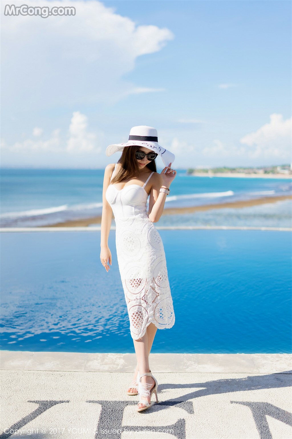 YouMi Vol.042: Yumi (尤美) (52 images)