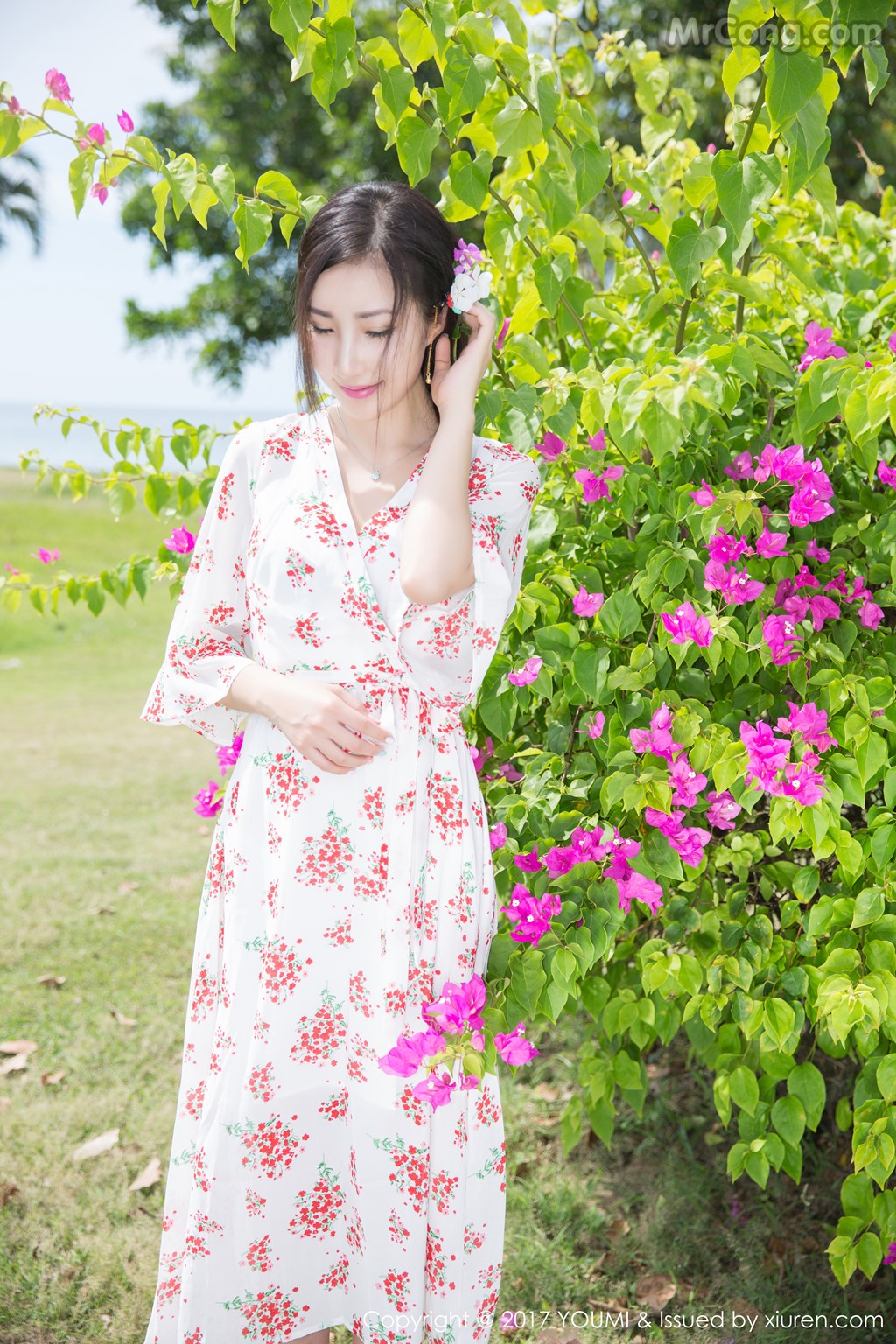YouMi Vol.030: Yumi (尤美) (51 images)