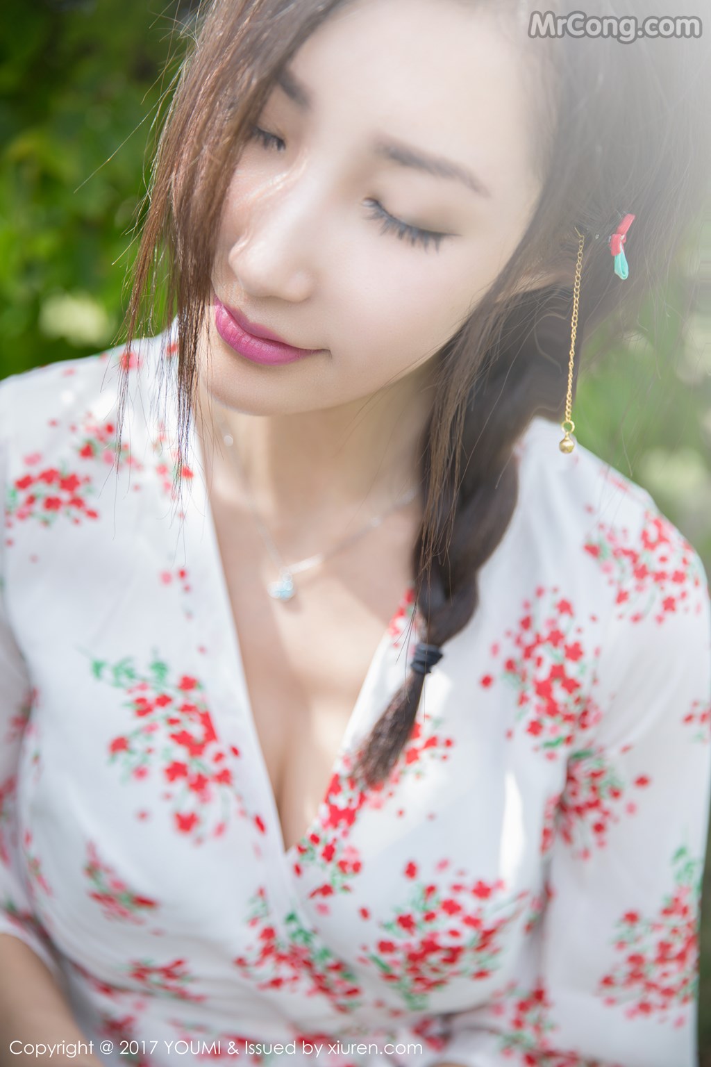 YouMi Vol.030: Yumi (尤美) (51 images)