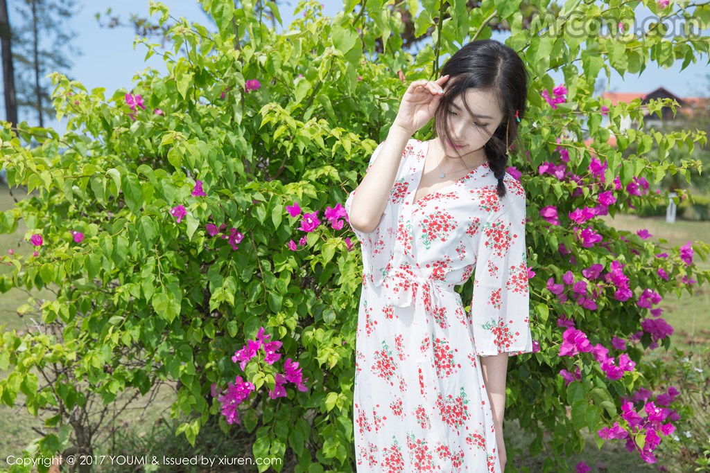YouMi Vol.030: Yumi (尤美) (51 images)