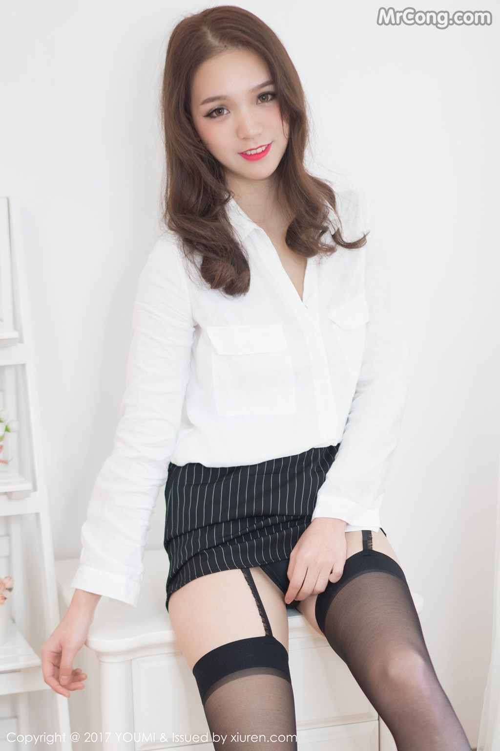 YouMi Vol.047: Bu Ning Bling (不柠bling) (45 images)