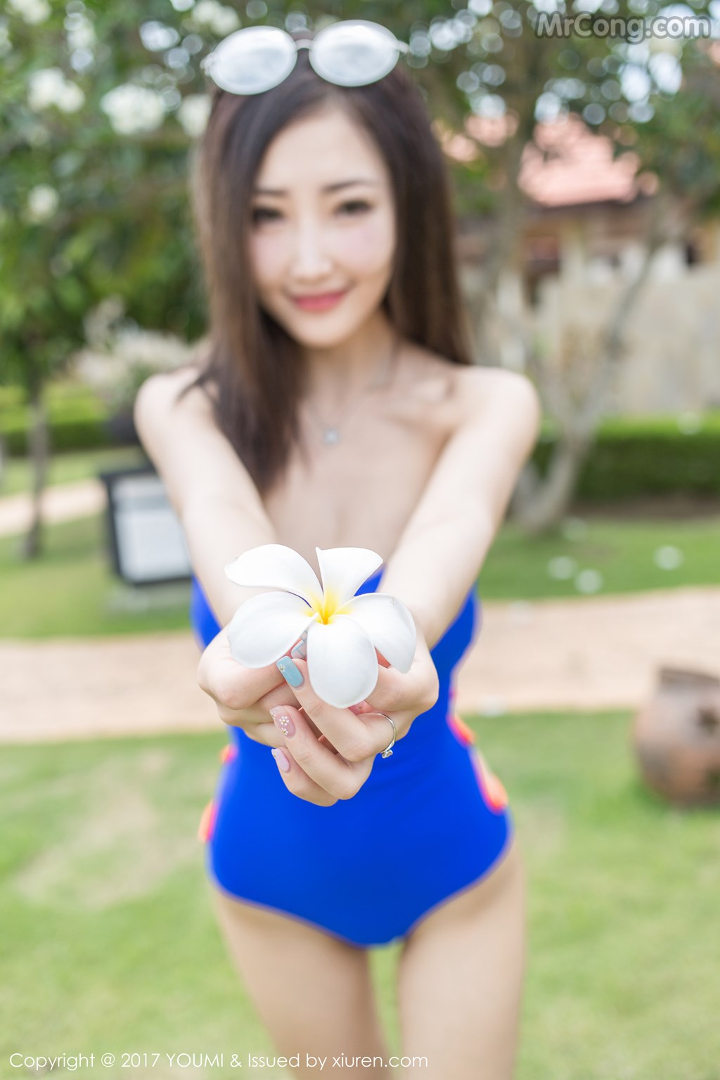 YouMi Vol.030: Yumi (尤美) (51 images)