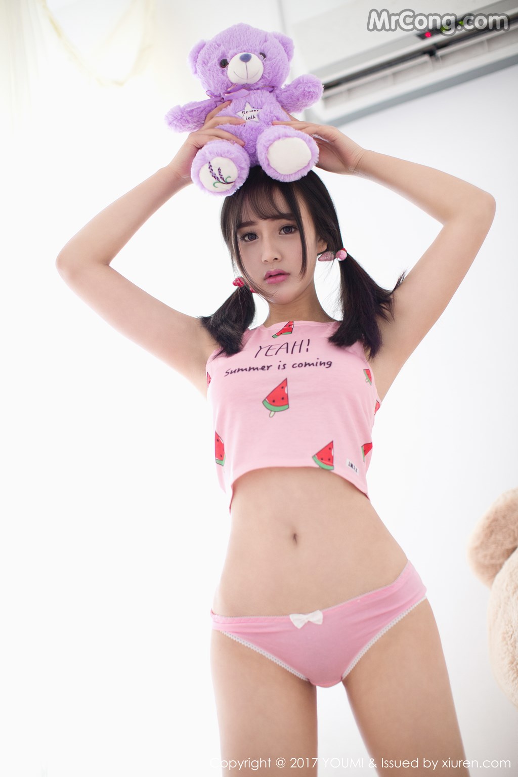 YouMi Vol.016: Sukiii (思淇) (53 images)