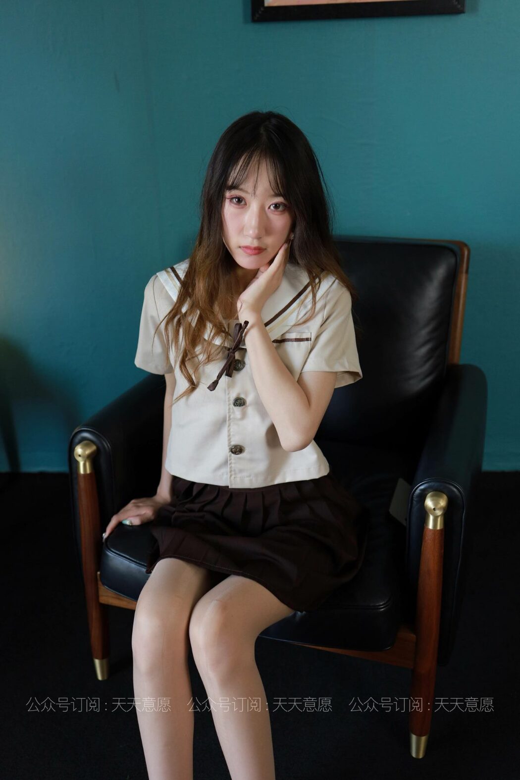 IESS异思趣向 No.841 Yi Yi