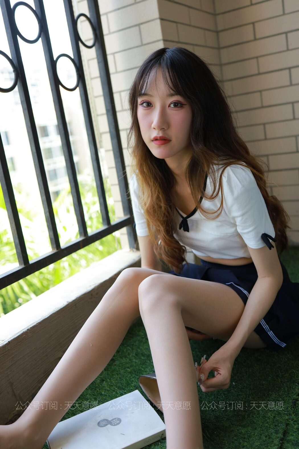 IESS异思趣向 No.823 Yi Yi