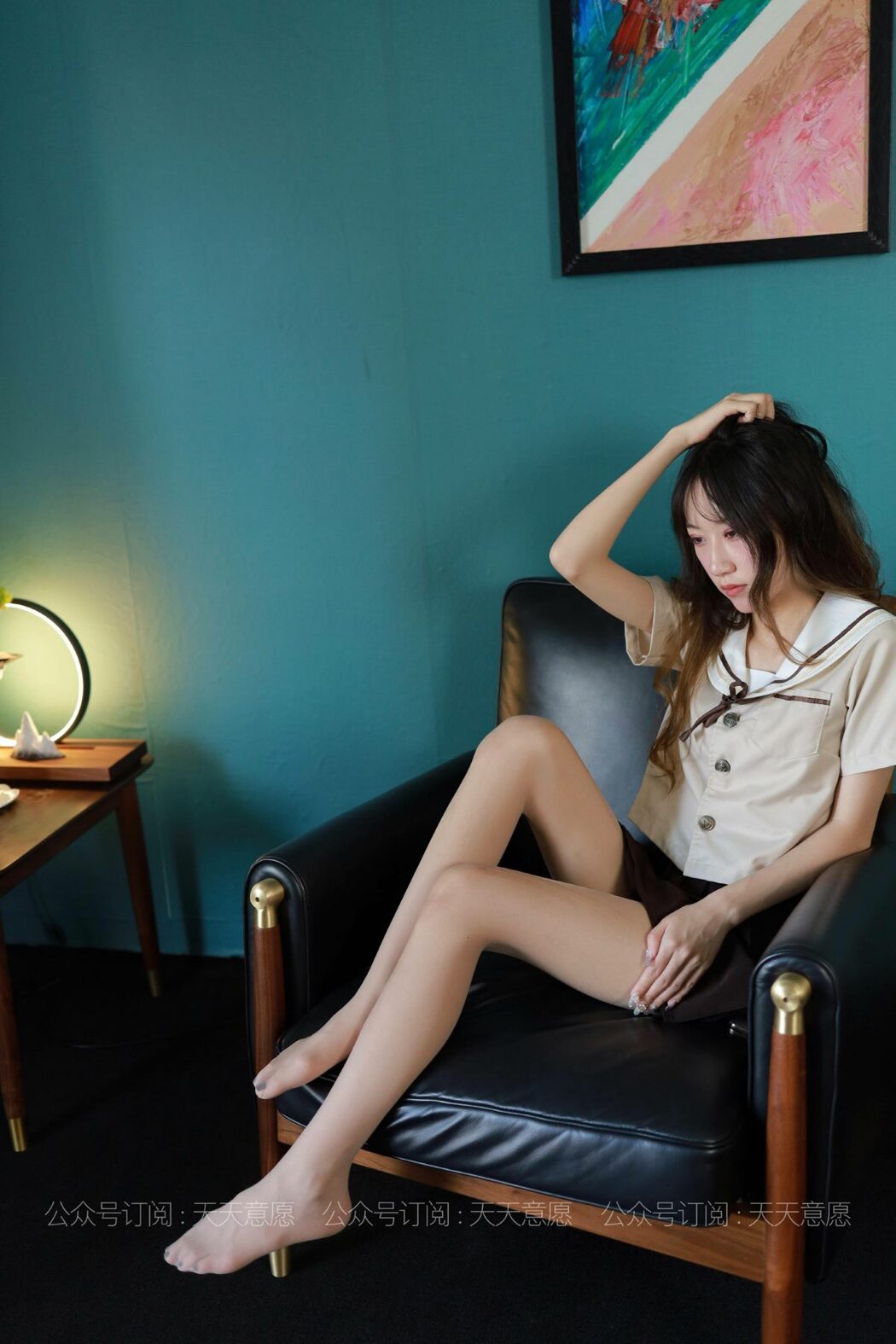 IESS异思趣向 No.841 Yi Yi