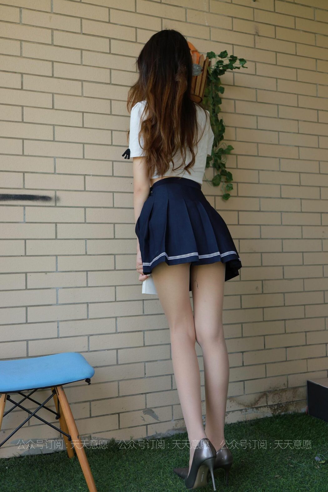 IESS异思趣向 No.823 Yi Yi