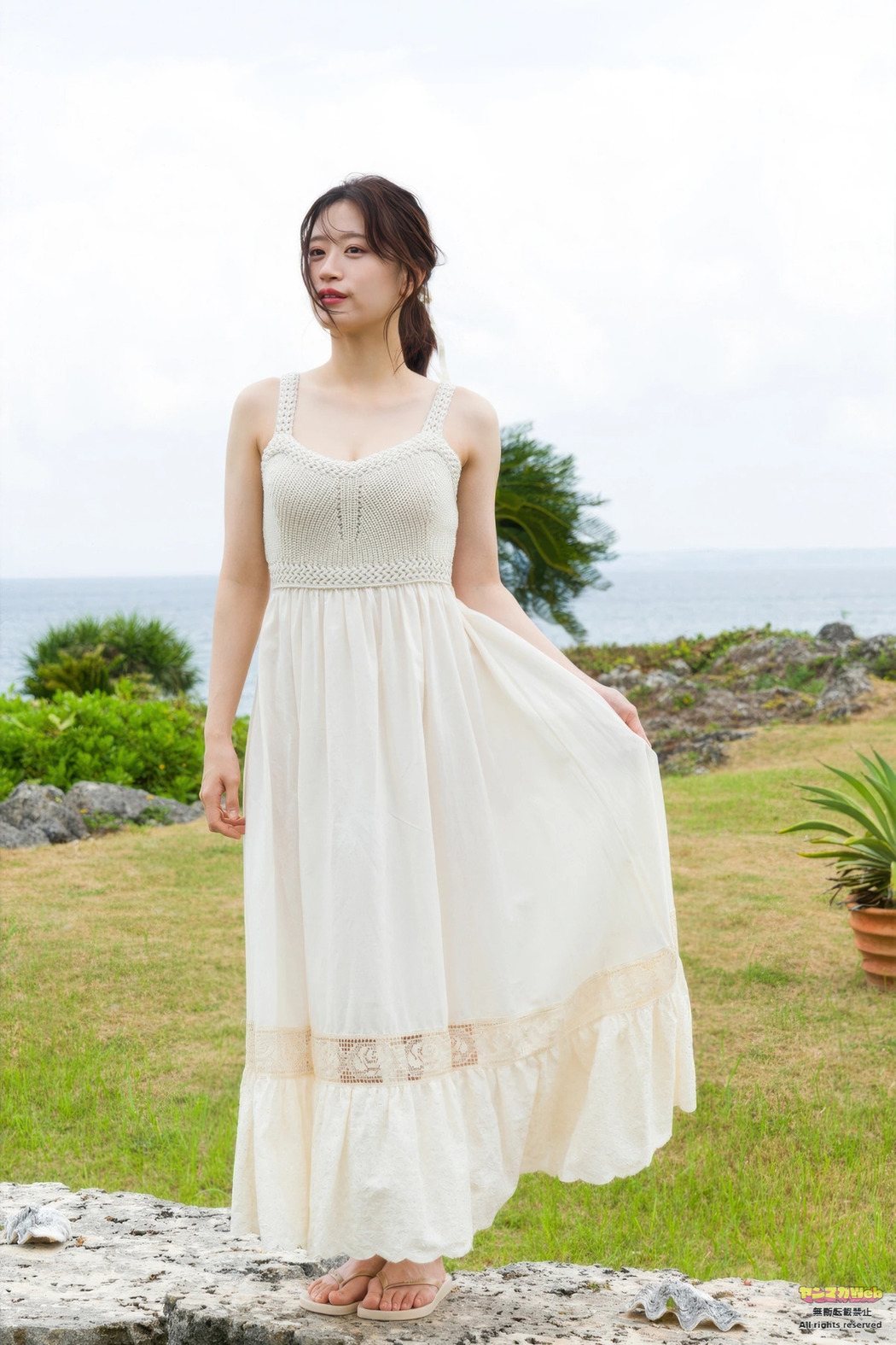 Rei Jonishi 上西怜, Young Magazine 2025 No.42 (ヤングマガジン 2025年42号)