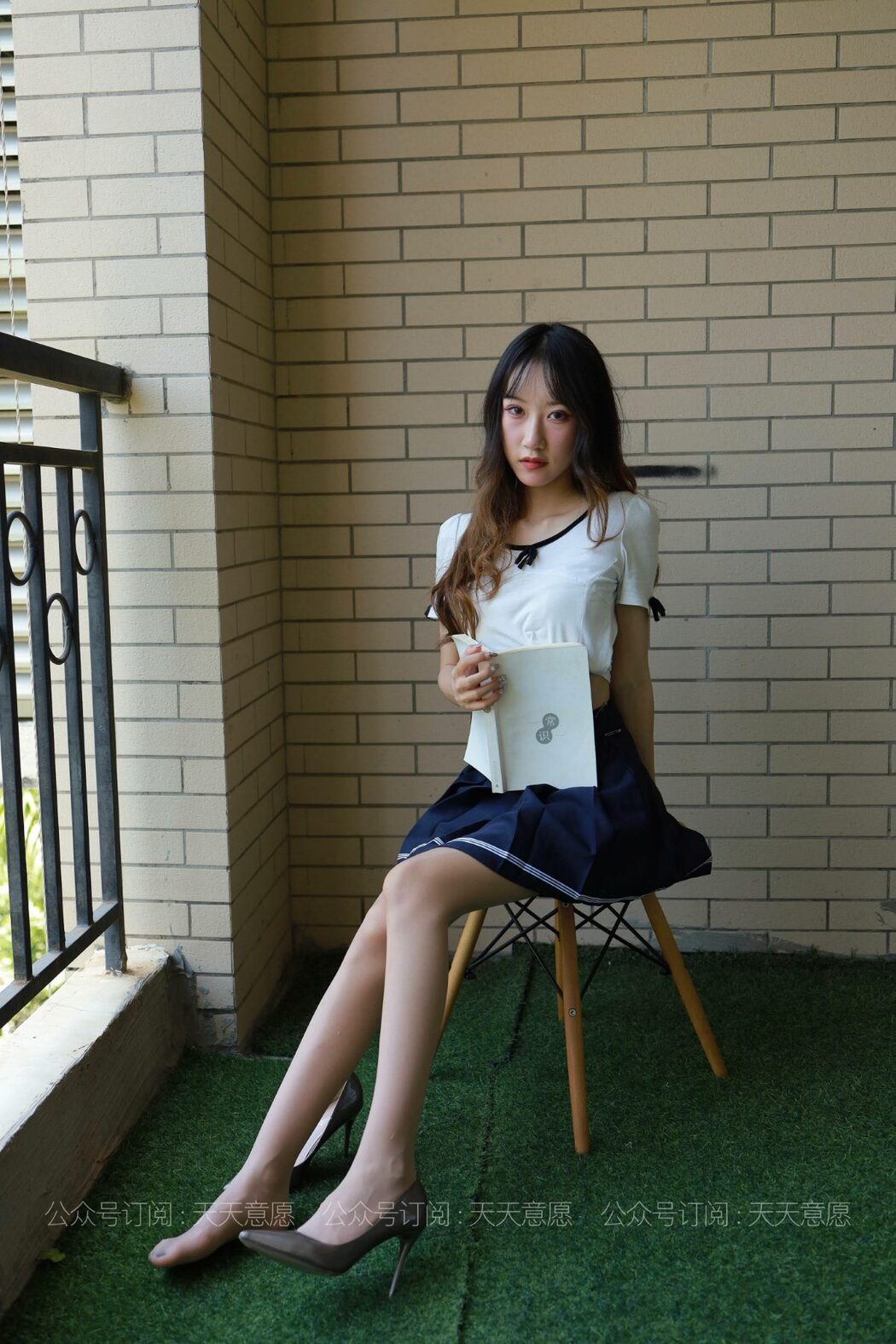 IESS异思趣向 No.823 Yi Yi