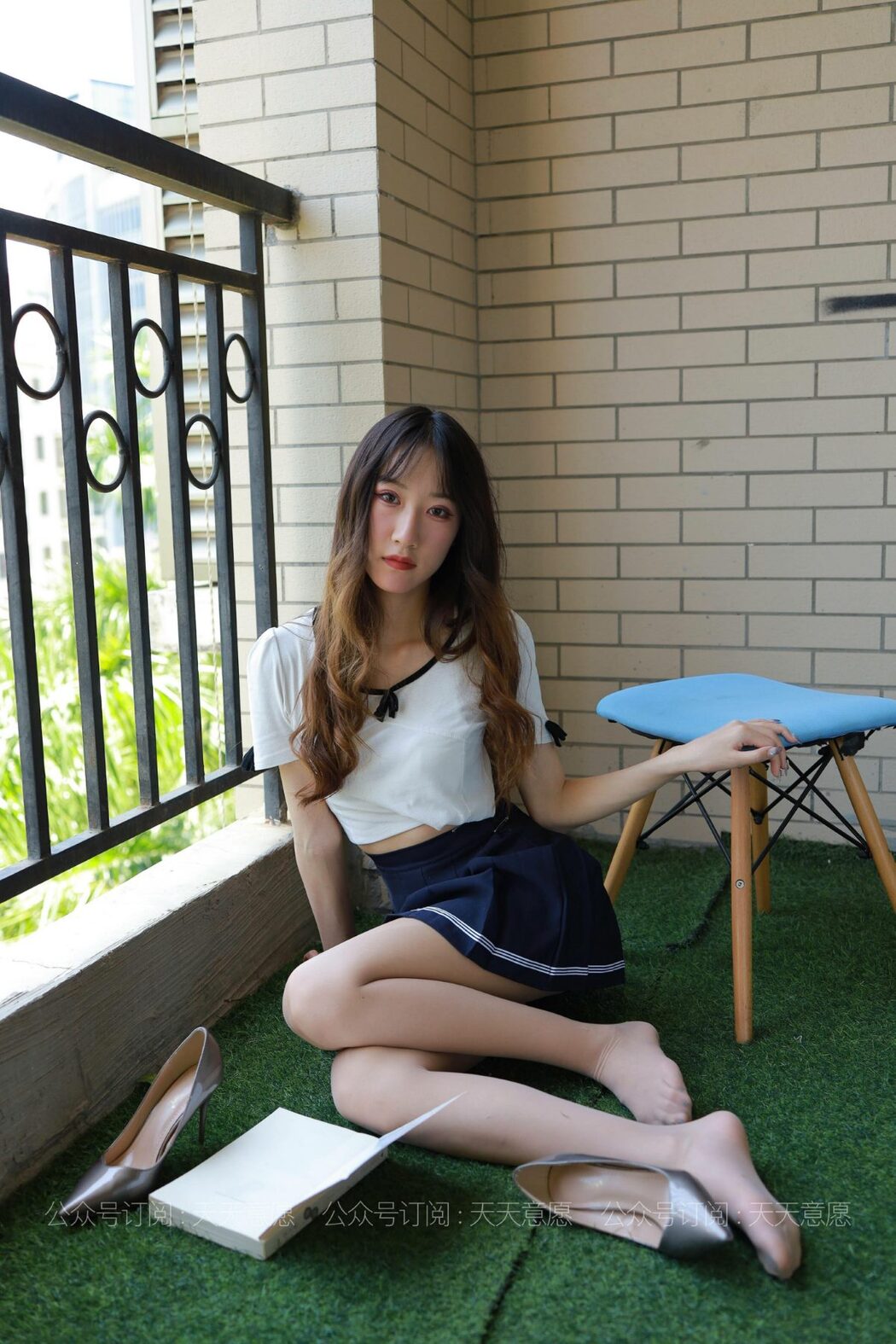 IESS异思趣向 No.823 Yi Yi