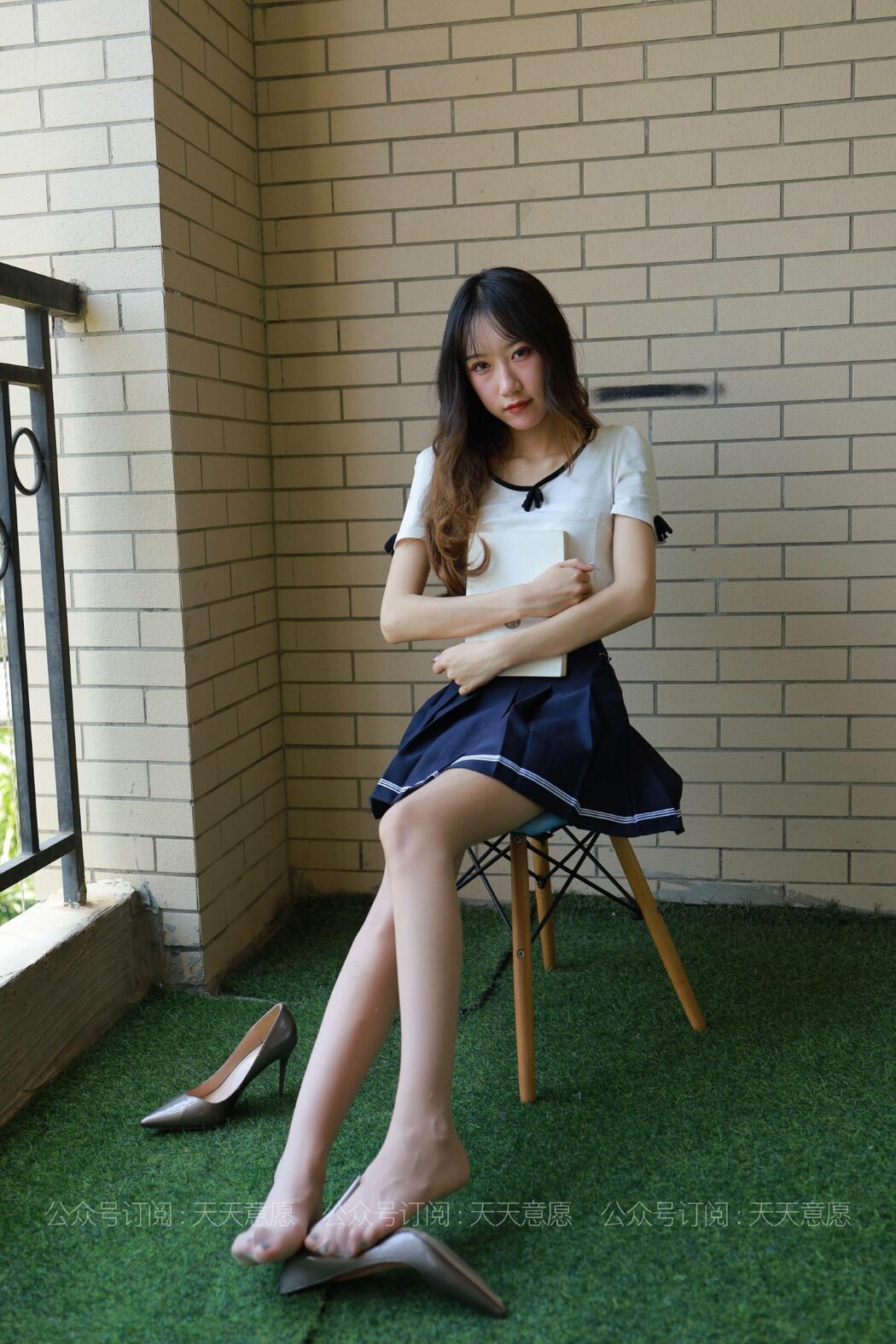 IESS异思趣向 No.823 Yi Yi