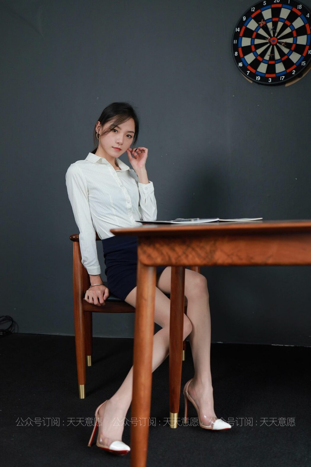 IESS异思趣向 No.813 Xiao Liu