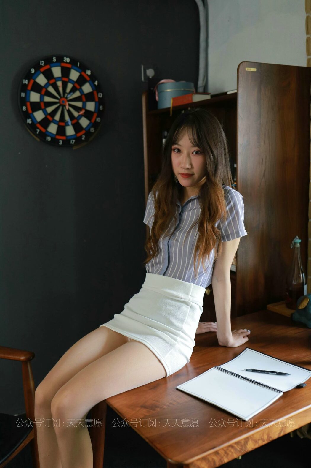 IESS异思趣向 No.829 Yi Yi